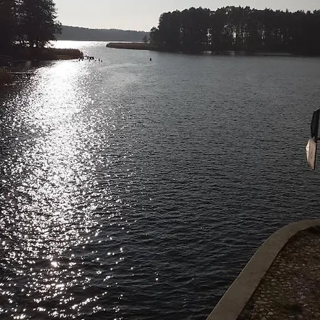 Daire Nad Jeziorem Rydzewo (Gizycko)